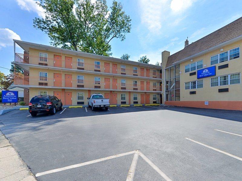 Americas Best Value Inn Media Philadelphia Eksteriør billede